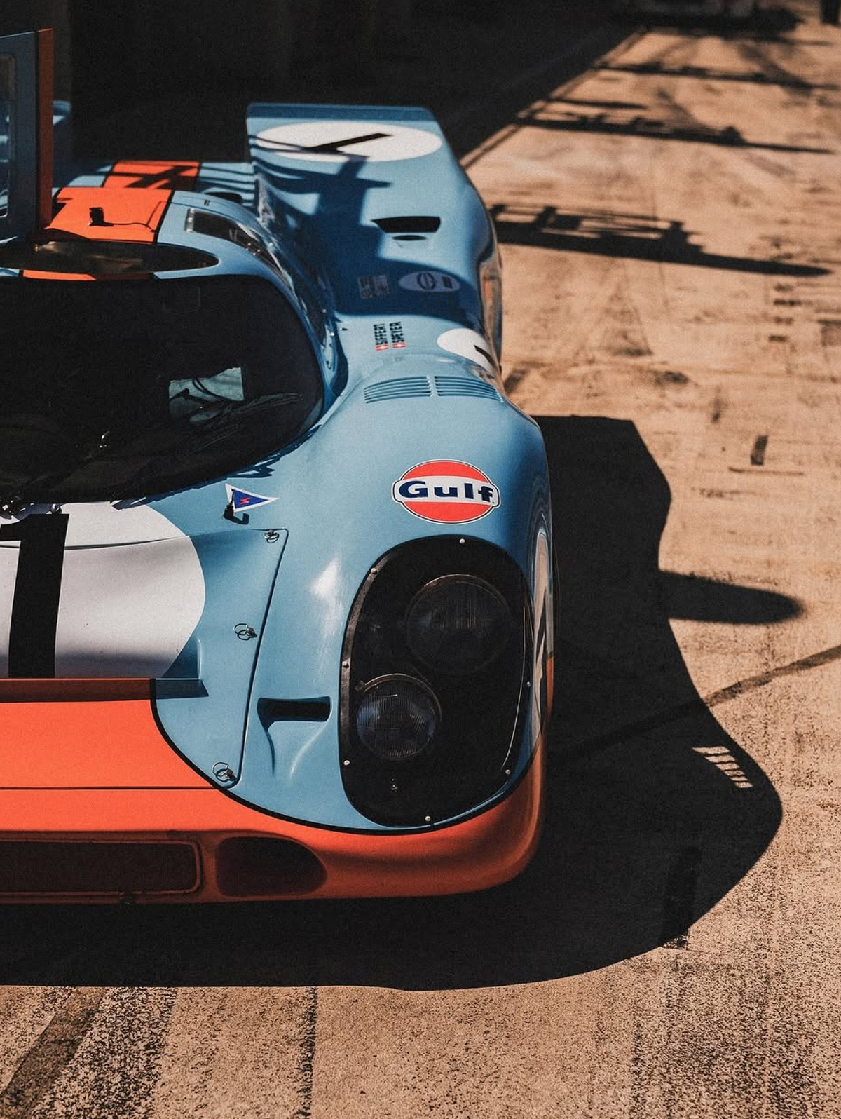 How a livery became visual language